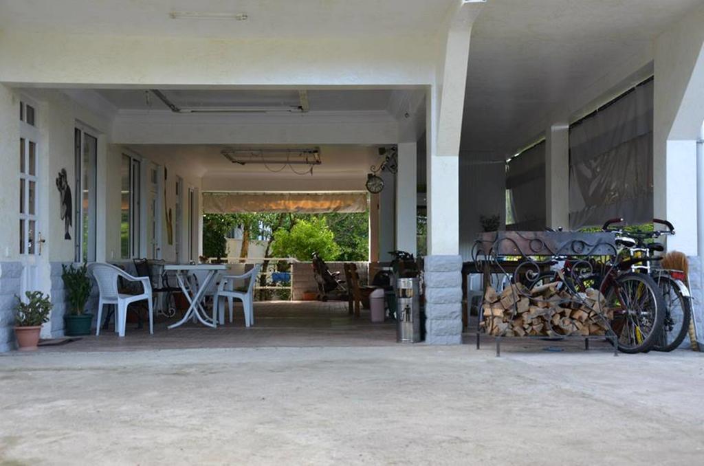 Tj Guest House มาคินจอรี ภายนอก รูปภาพ